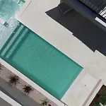 Abyss Villa *